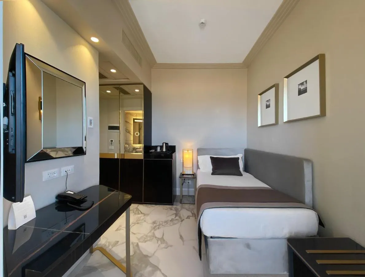 Hotel Ambasciatori Rimini