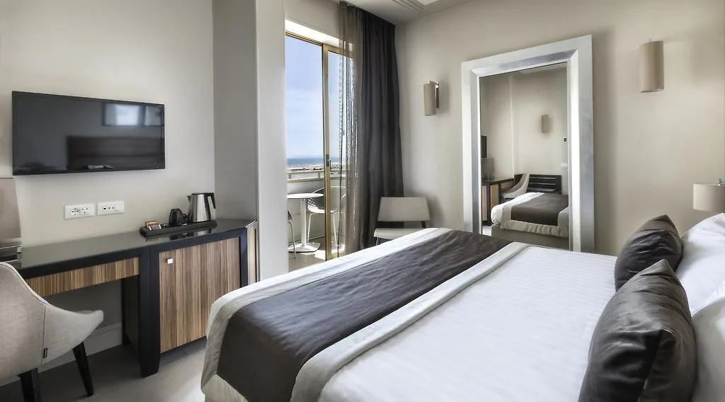 ****  Hotel Ambasciatori Rimini Italy