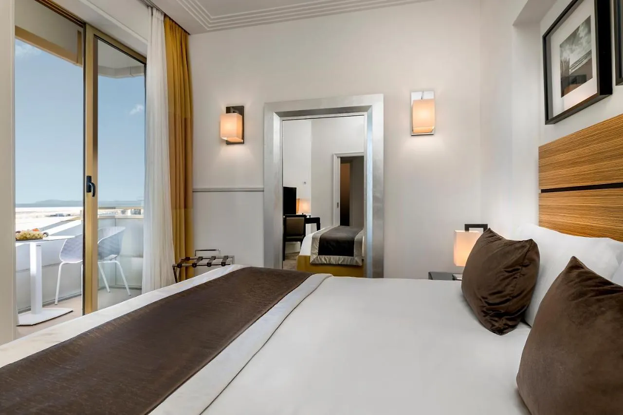 Hotel Ambasciatori Rimini 4*,  Italy